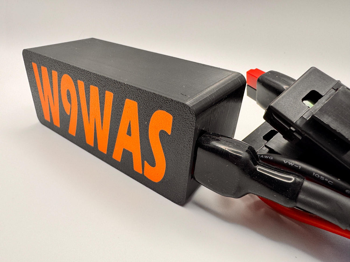 6-Port Anderson Powerpole Distribution Block – assembled with wiring angled