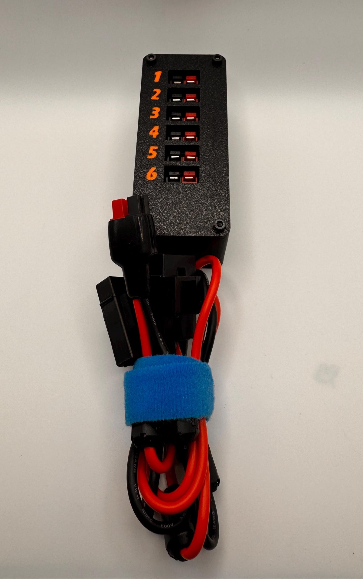 6-Port Anderson Powerpole Distribution Block – wired end view