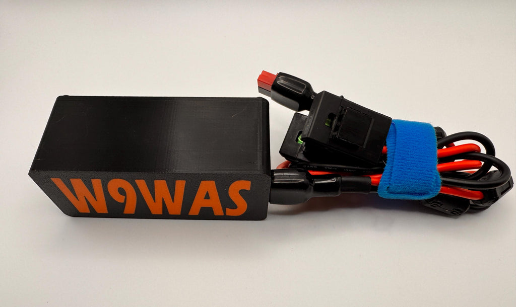 6-Port Anderson Powerpole Distribution Block – wired side callsign