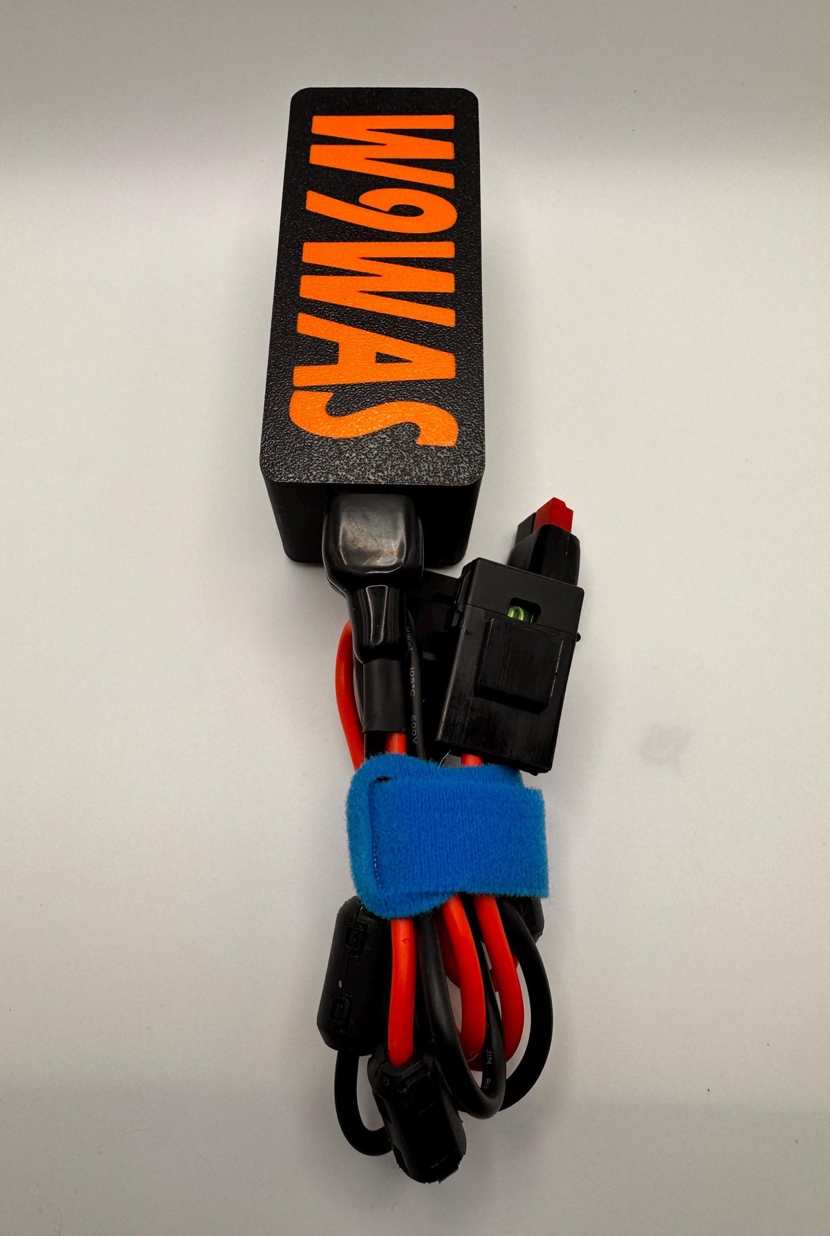 6-Port Anderson Powerpole Distribution Block – wired top view