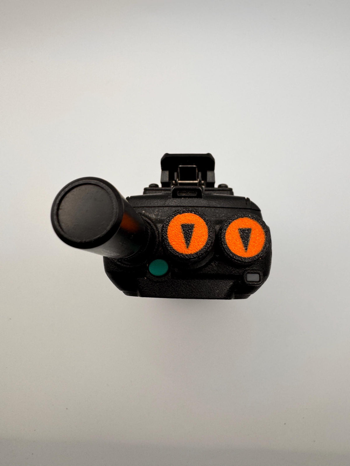 AnyTone AT-878UV Knob Set – top view on radio