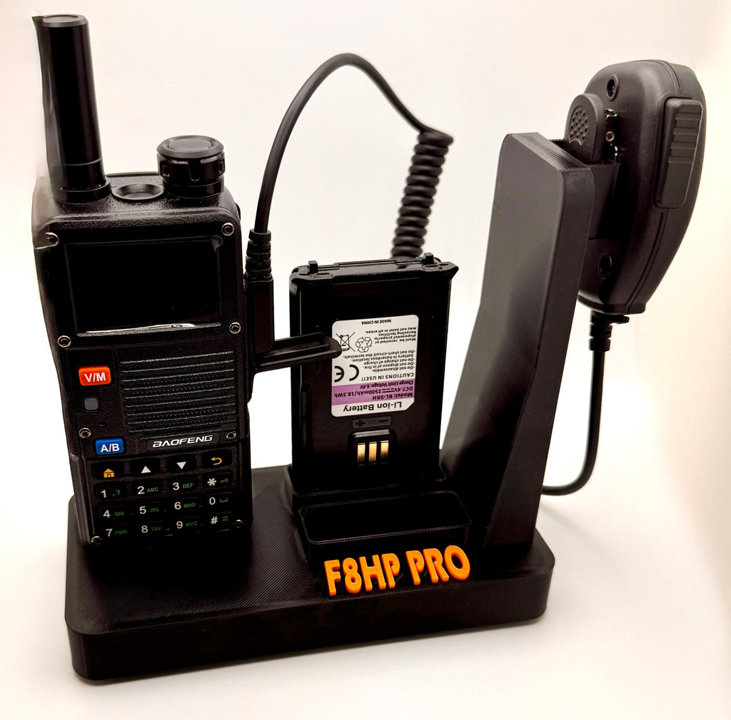 Baofeng F8HP Pro desk stand – radio and two spare batteries