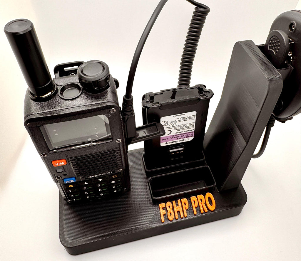 Baofeng F8HP Pro desk stand – top view with batteries
