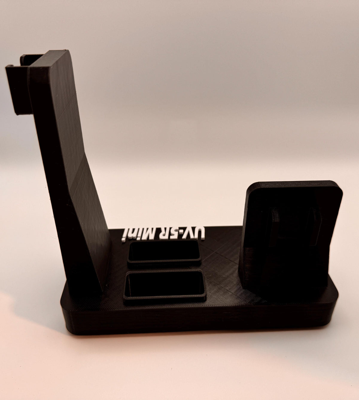 Baofeng UV-5R Mini desk stand – empty stand rear view