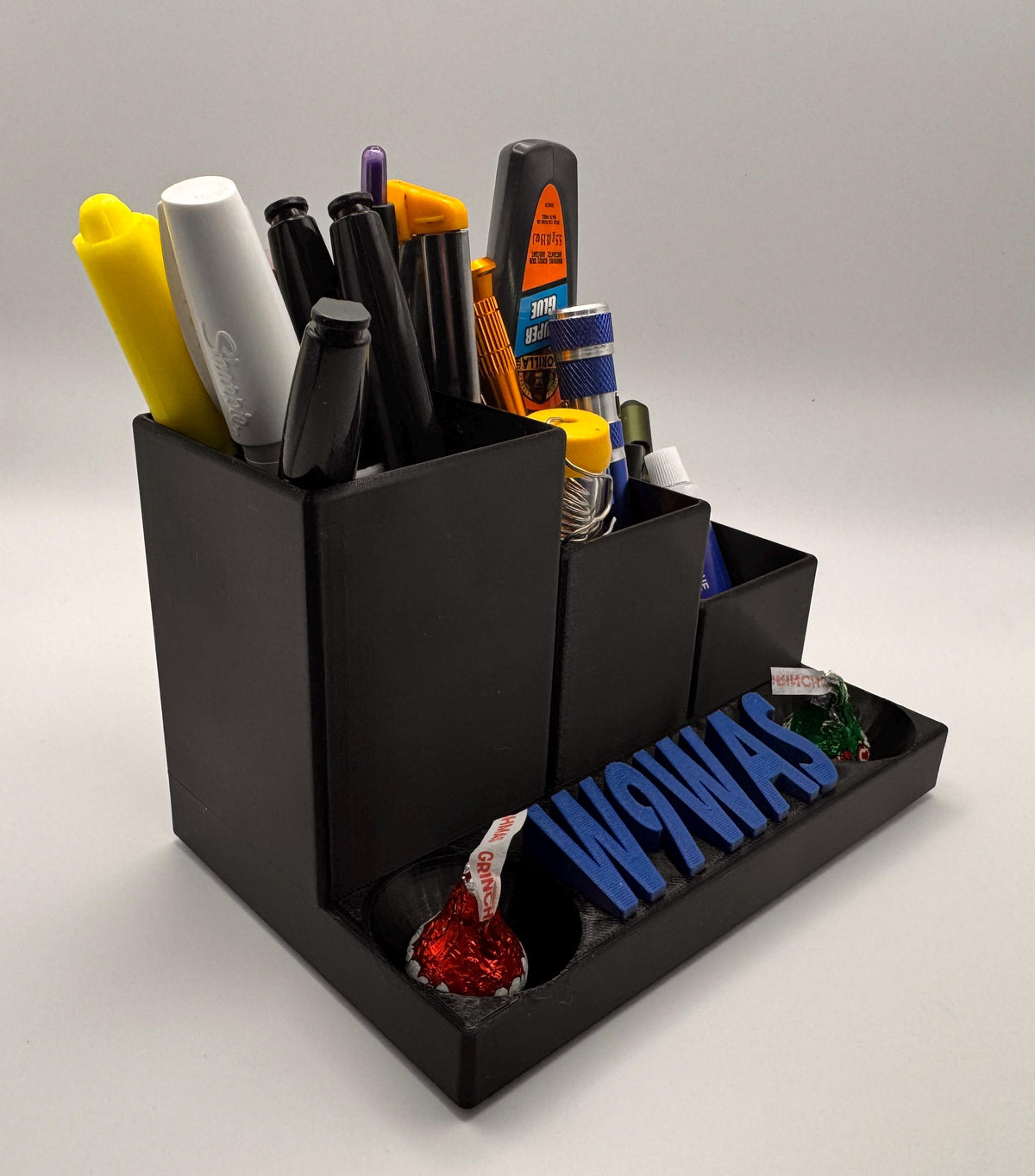 Custom Callsign Desk Organizer – filled with pens angled