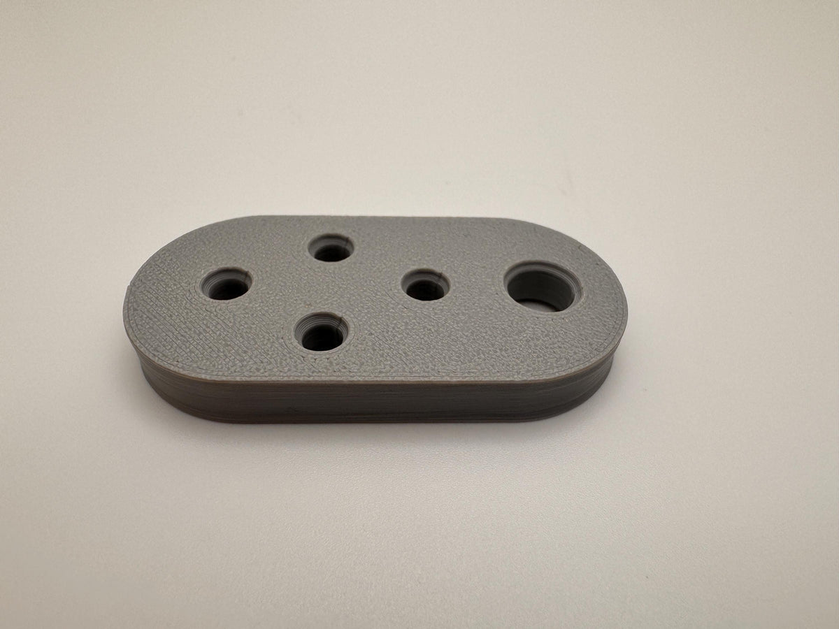 EFHW Wire-to-Rope Insulators – single insulator in gray