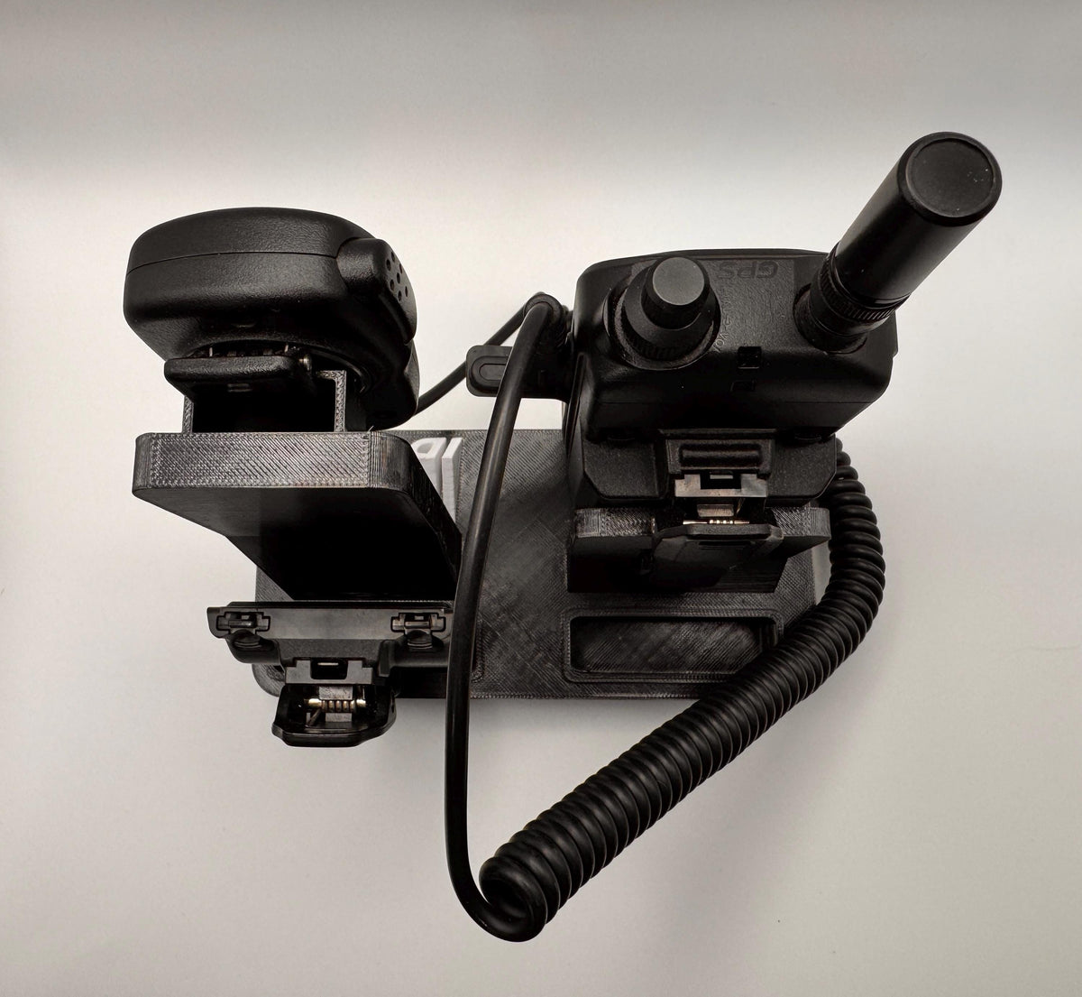 Icom ID-52 desk stand with forward-facing speaker mic – top view with radio and mic