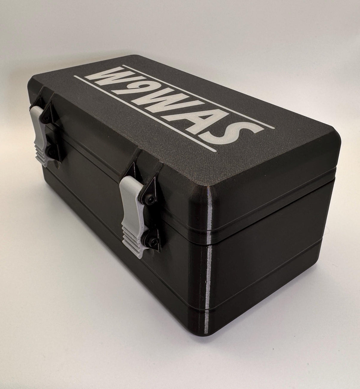 Icom ID-52 travel case – lid angled side view