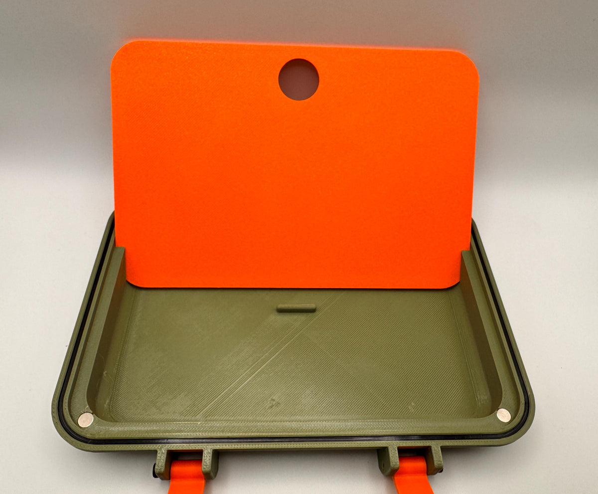 NanoVNA-F V2 case with stand – open lid storage