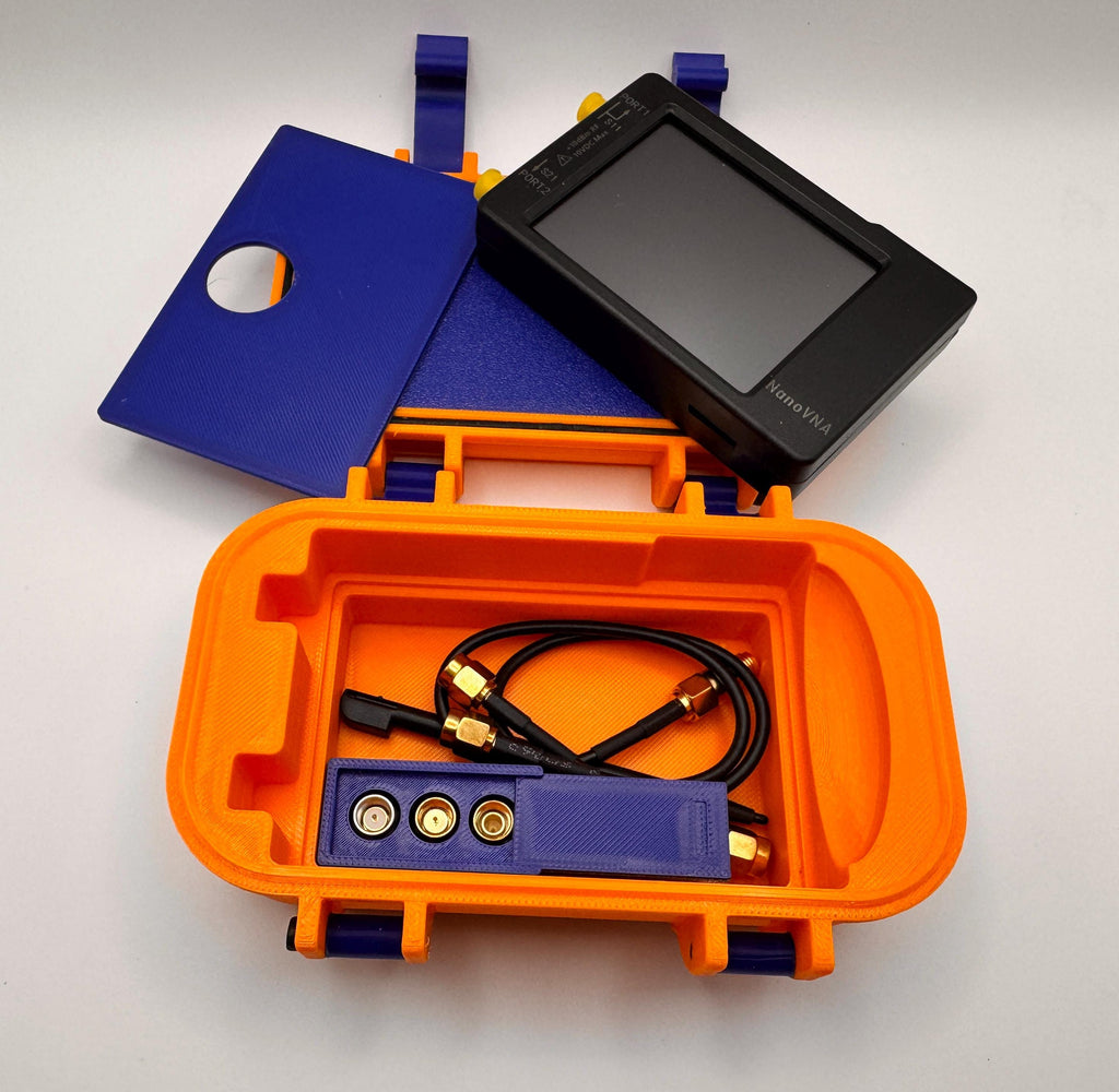 NanoVNA-H 2.8" compact case – open with accessories in lid