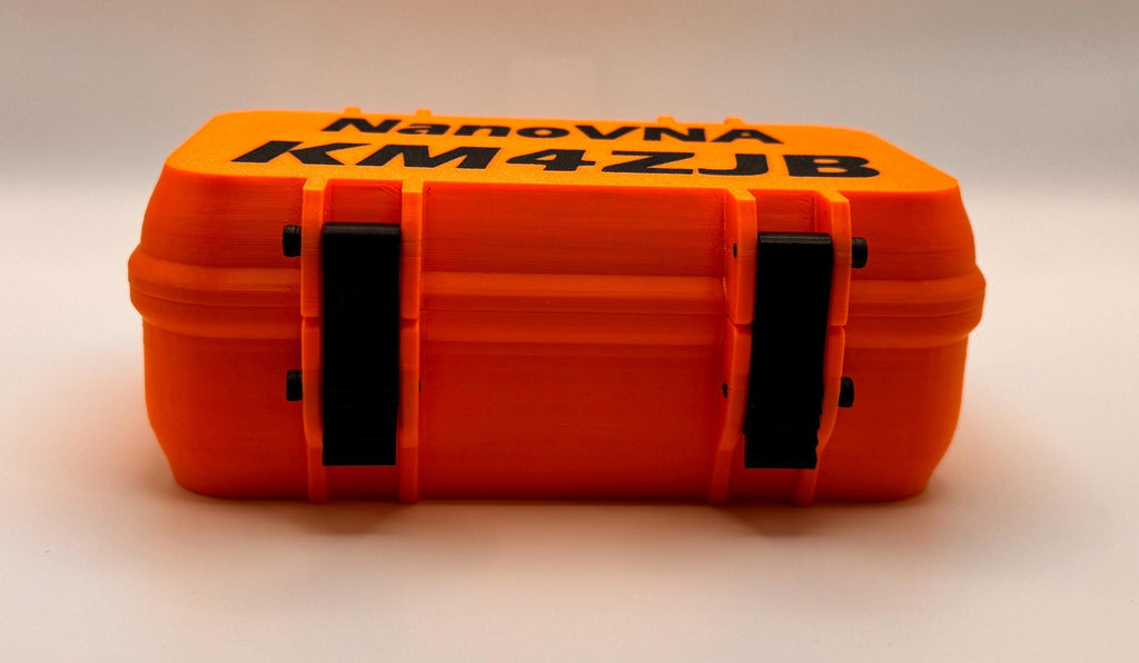 NanoVNA-H 2.8" protective case – side view with latches