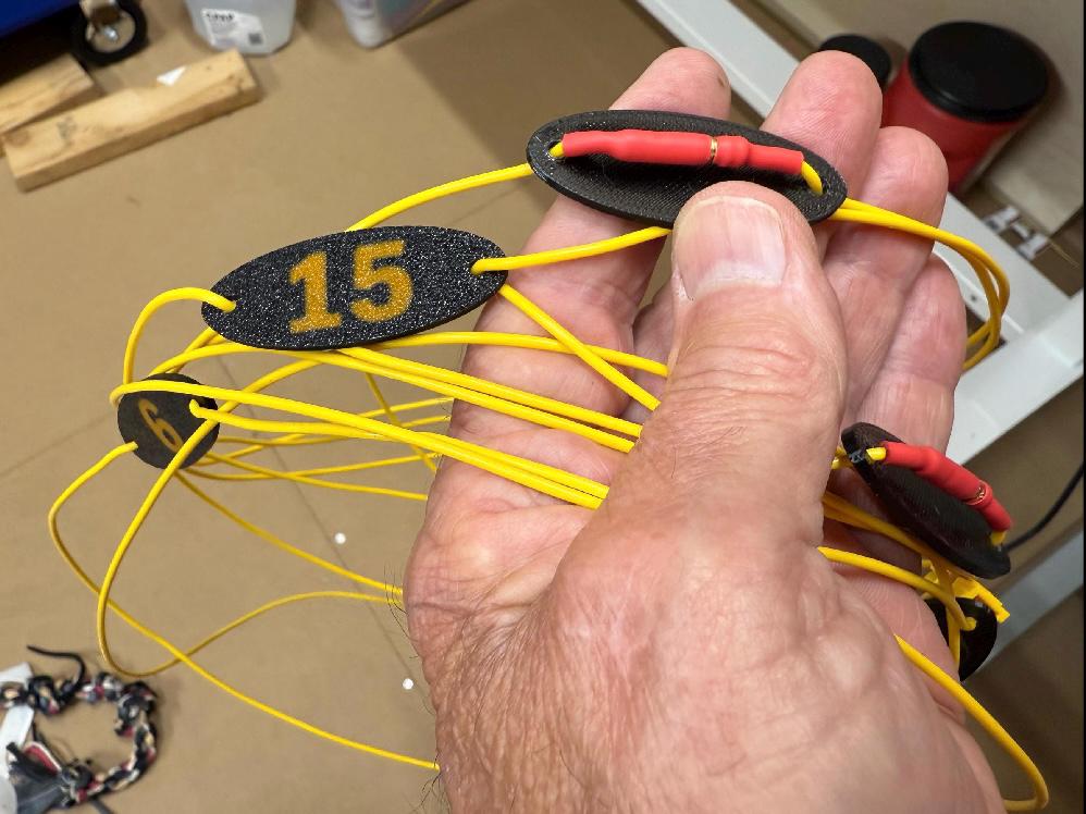 POTA Thread-Through Band Markers – markers threaded on antenna wire