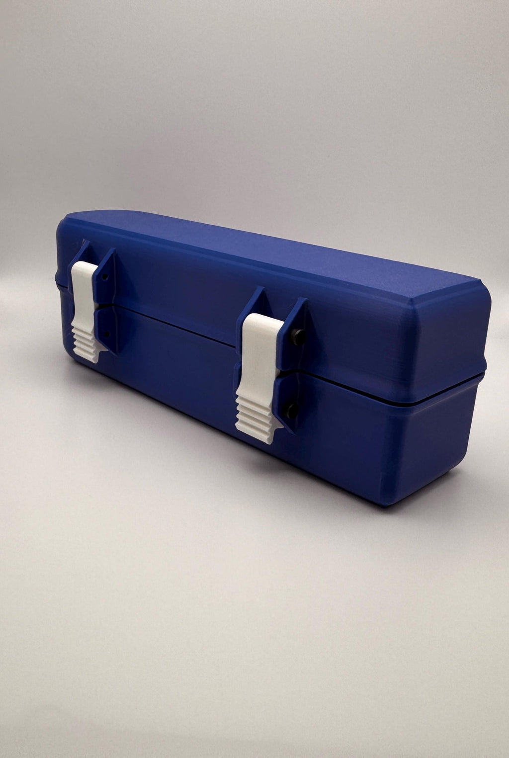 RigExpert Stick hinged protective case – blue case end view