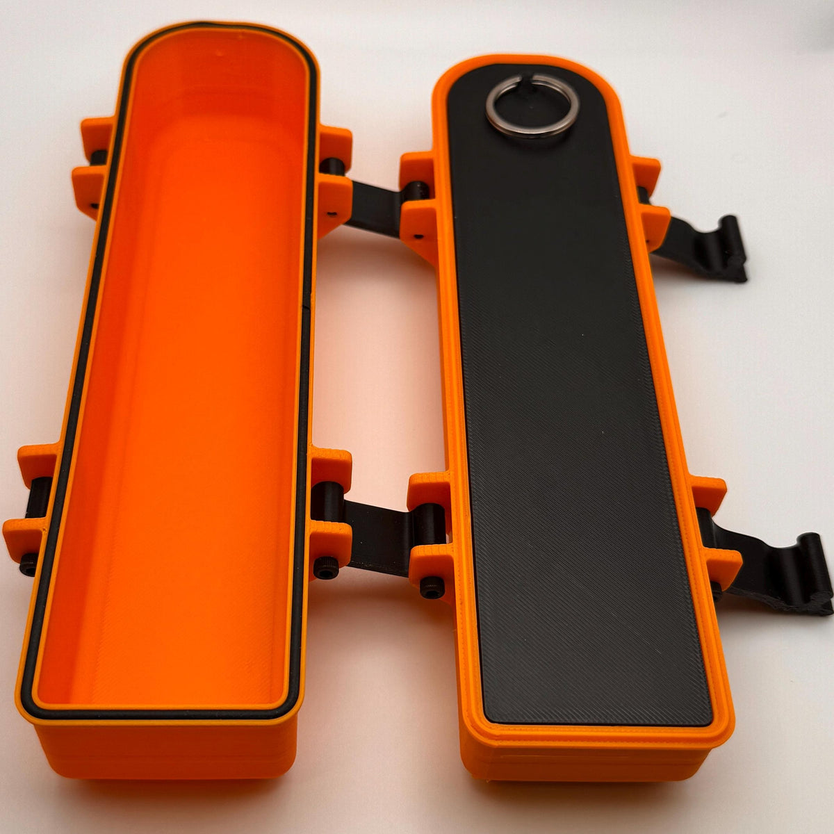 RigExpert Stick hinged protective case – open empty interior
