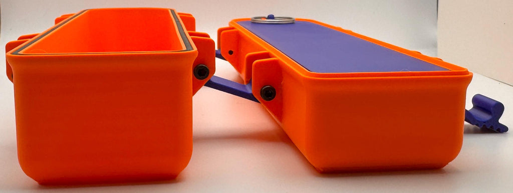 RigExpert Stick hinged protective case – side view with open lid
