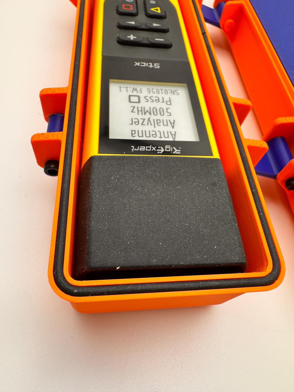 RigExpert Stick case with organizer lid – analyzer in case top view