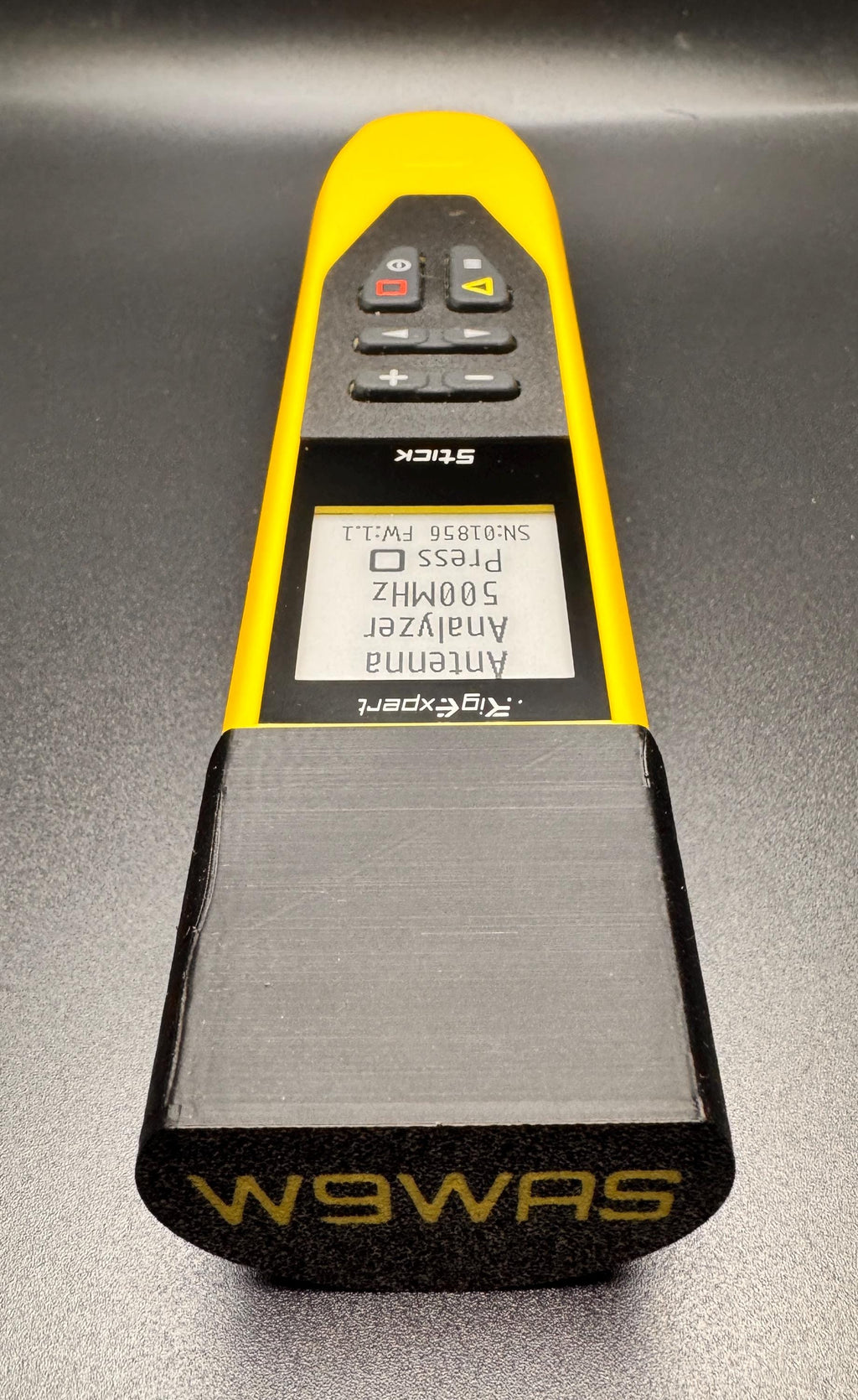 RigExpert Stick replacement cap – fitted to analyzer front