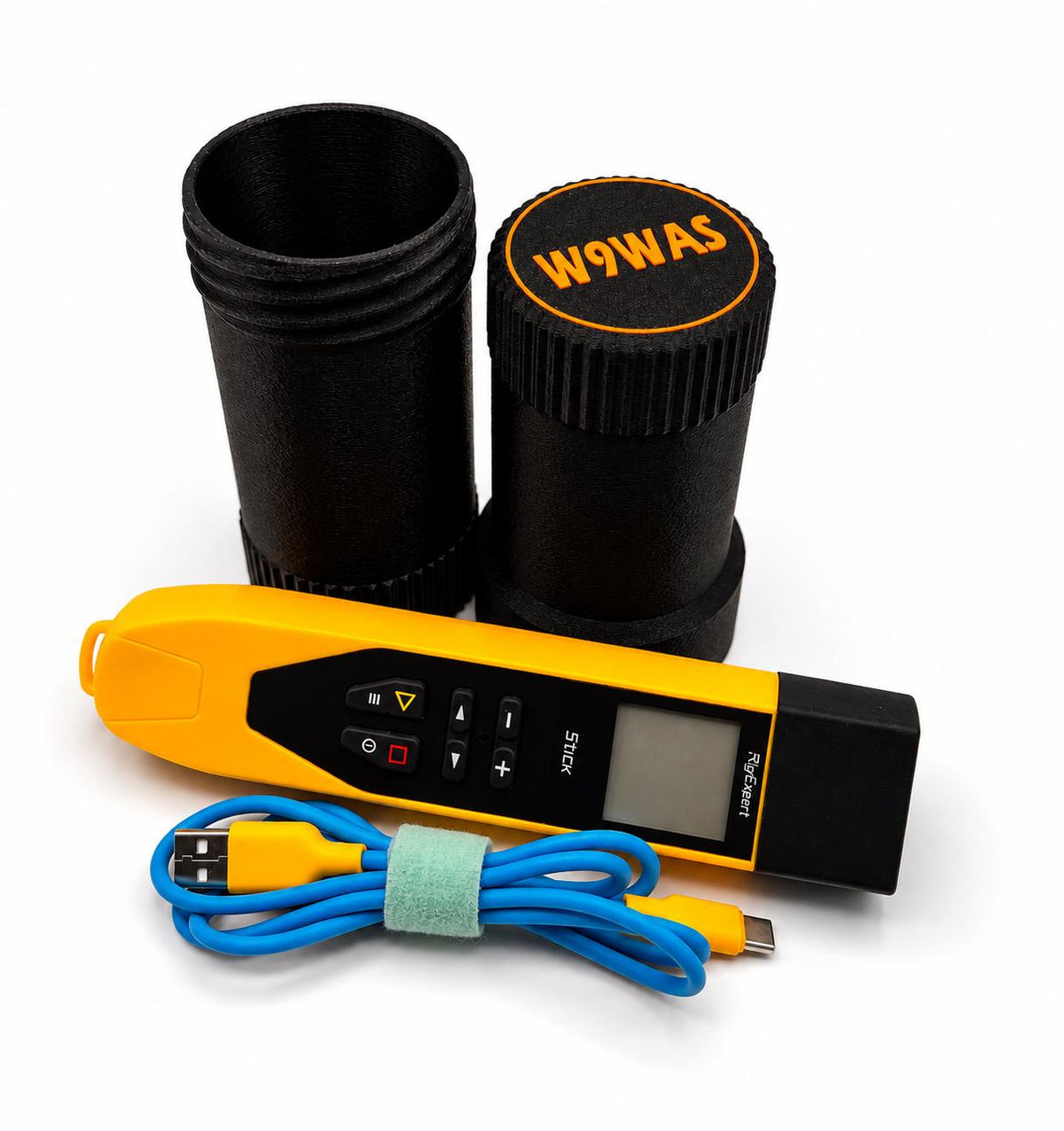 RigExpert Stick twist-lock case kit – kit pieces with analyzer and cable