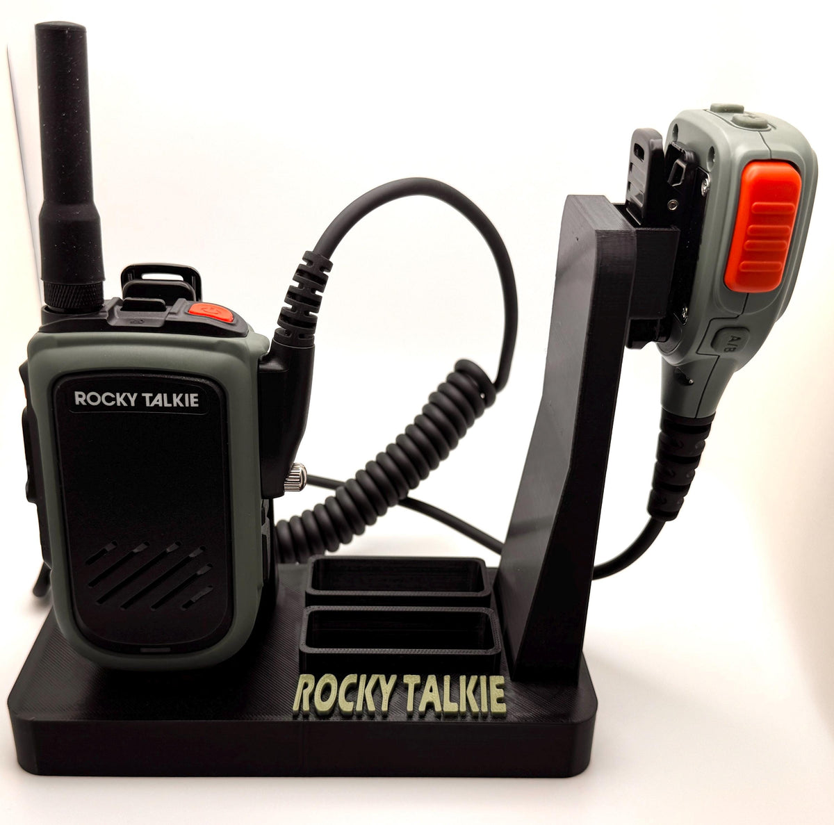 Rocky Talkie GMRS radio desk stand – with radio and speaker mic