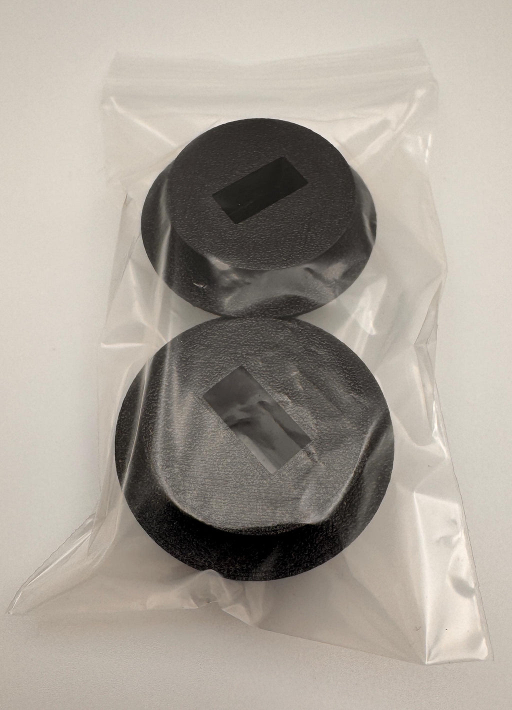Round Anderson Powerpole Panel Mount – mount back view