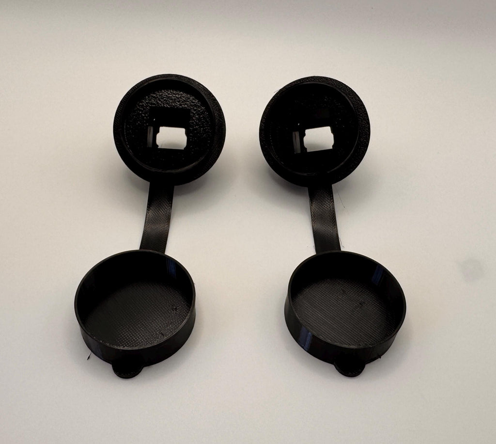 Round Anderson Powerpole Panel Mount with TPU Cover – double pair covers open