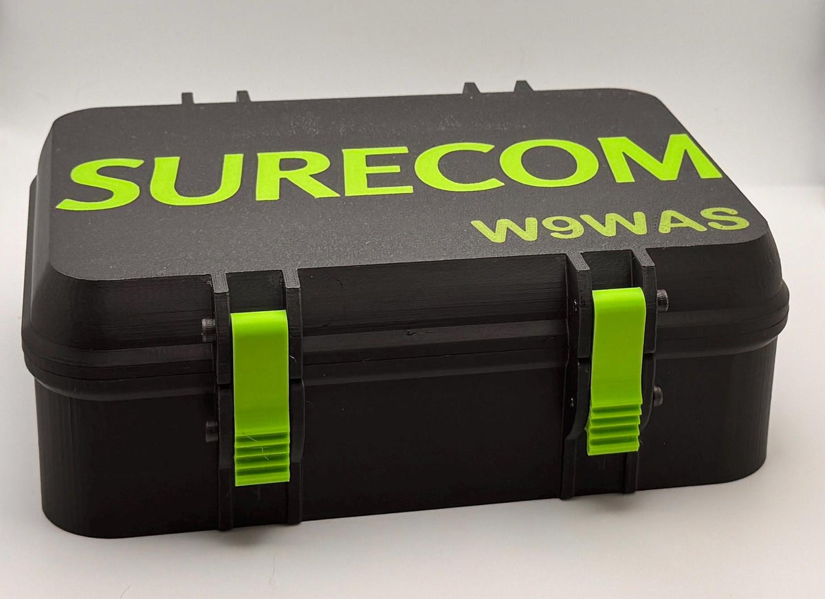 Surecom SW-102 / SW-33 SWR meter case – black case with green Surecom lid