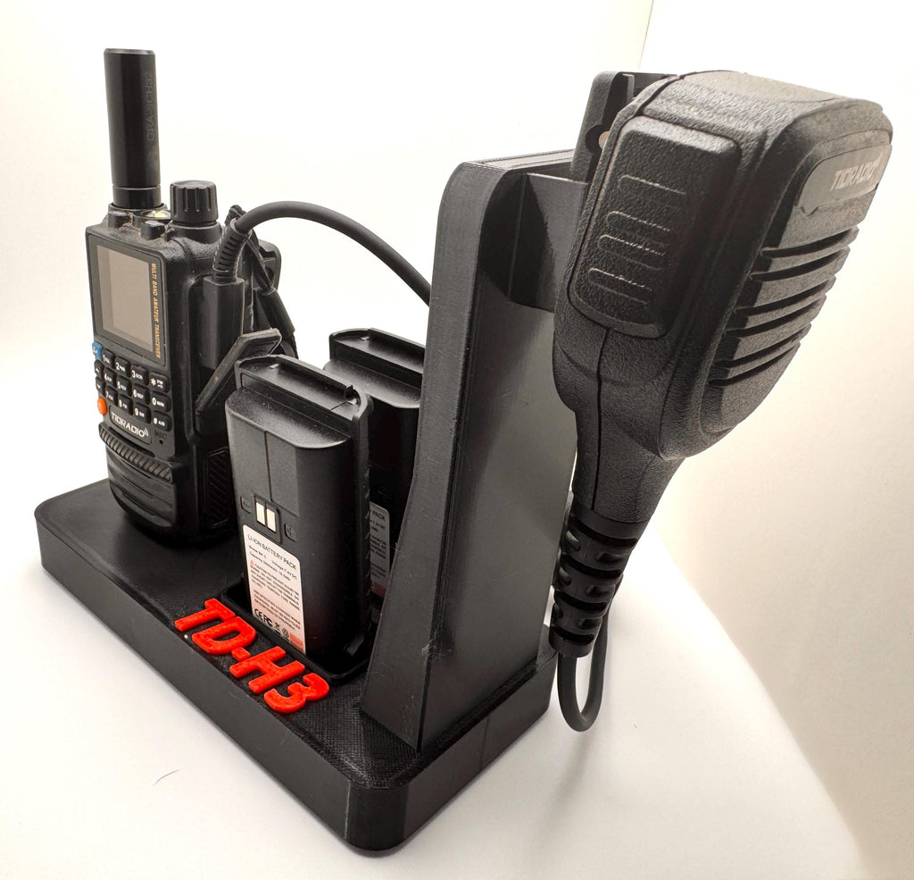 Tidradio TD-H3 desk stand – front view with radio and mic