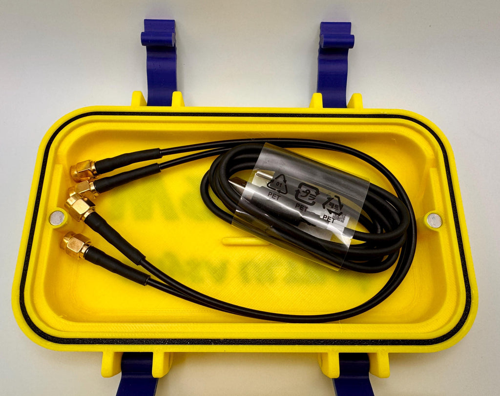 tinySA ULTRA+ case with stand – insert with cables