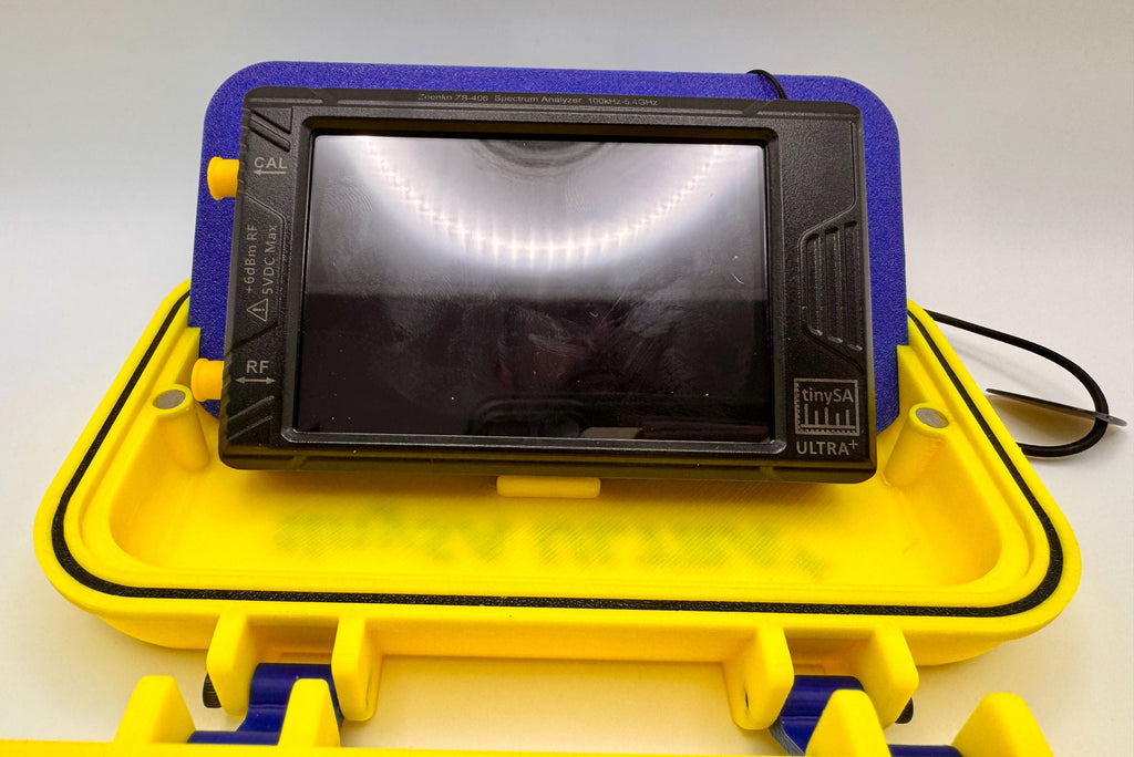 tinySA ULTRA+ case with stand – tinySA close-up in case