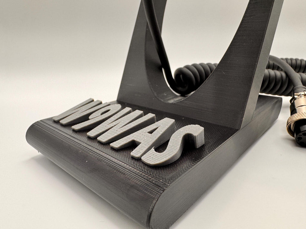 Universal radio hand microphone stand – angled callsign close-up