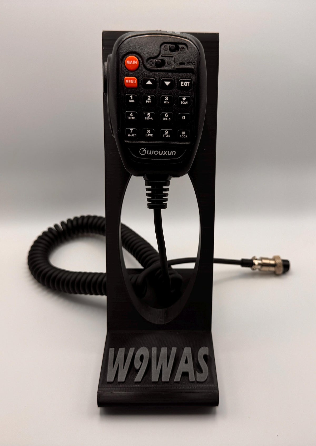 Universal radio hand microphone stand – with keypad mic front view