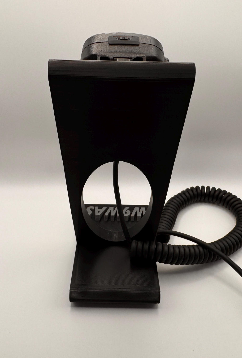 Universal radio hand microphone stand – with mic rear view