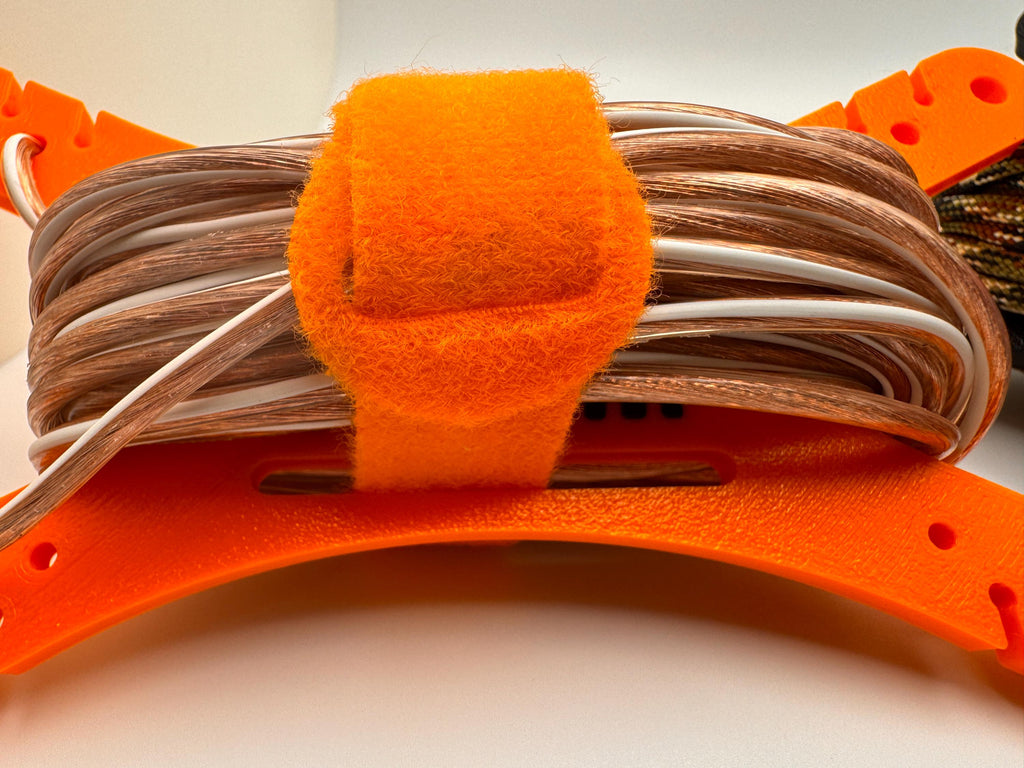 Universal antenna wire and paracord winder 3-pack – velcro strap close-up