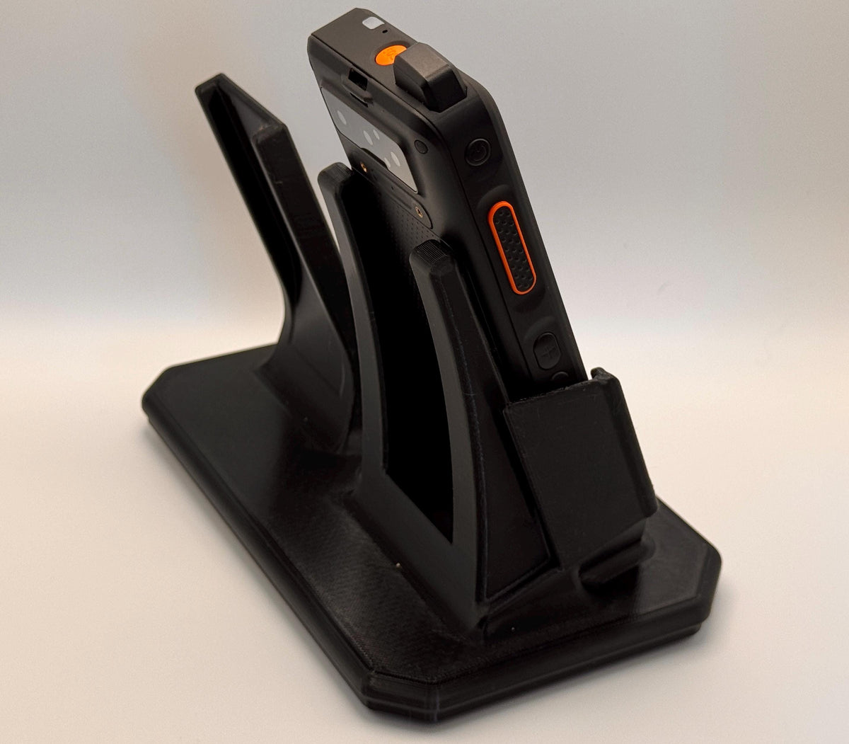 UNIWA F400 desk stand with speaker mic holder – phone cradle angled