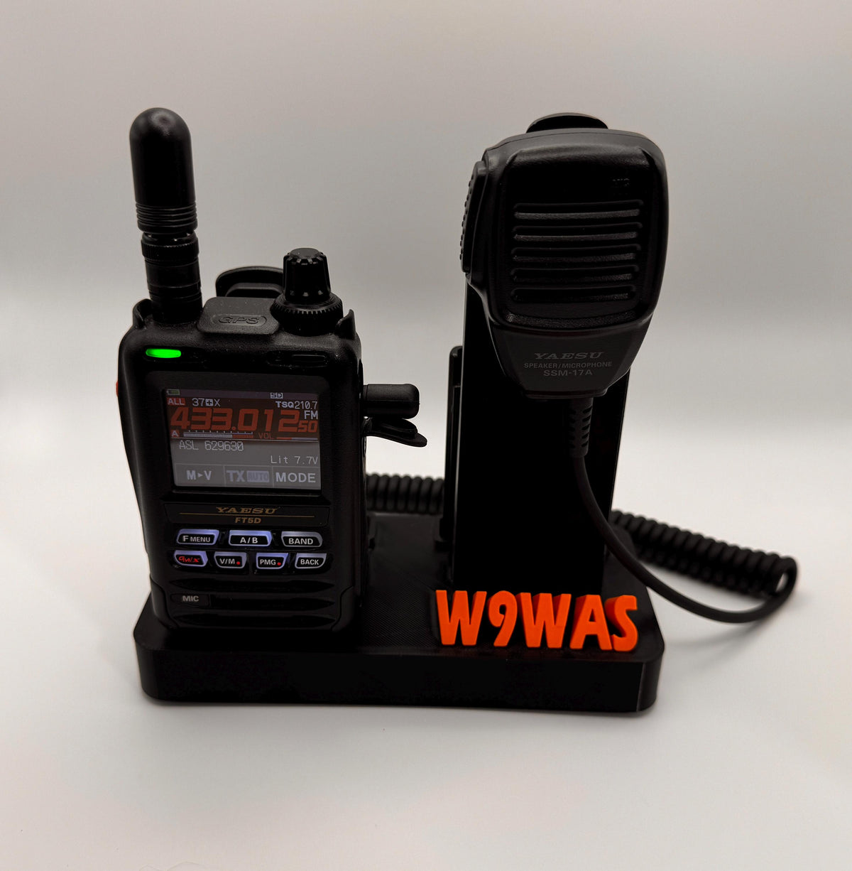 Yaesu FT5 / FT3 2026 desk stand – front view with callsign