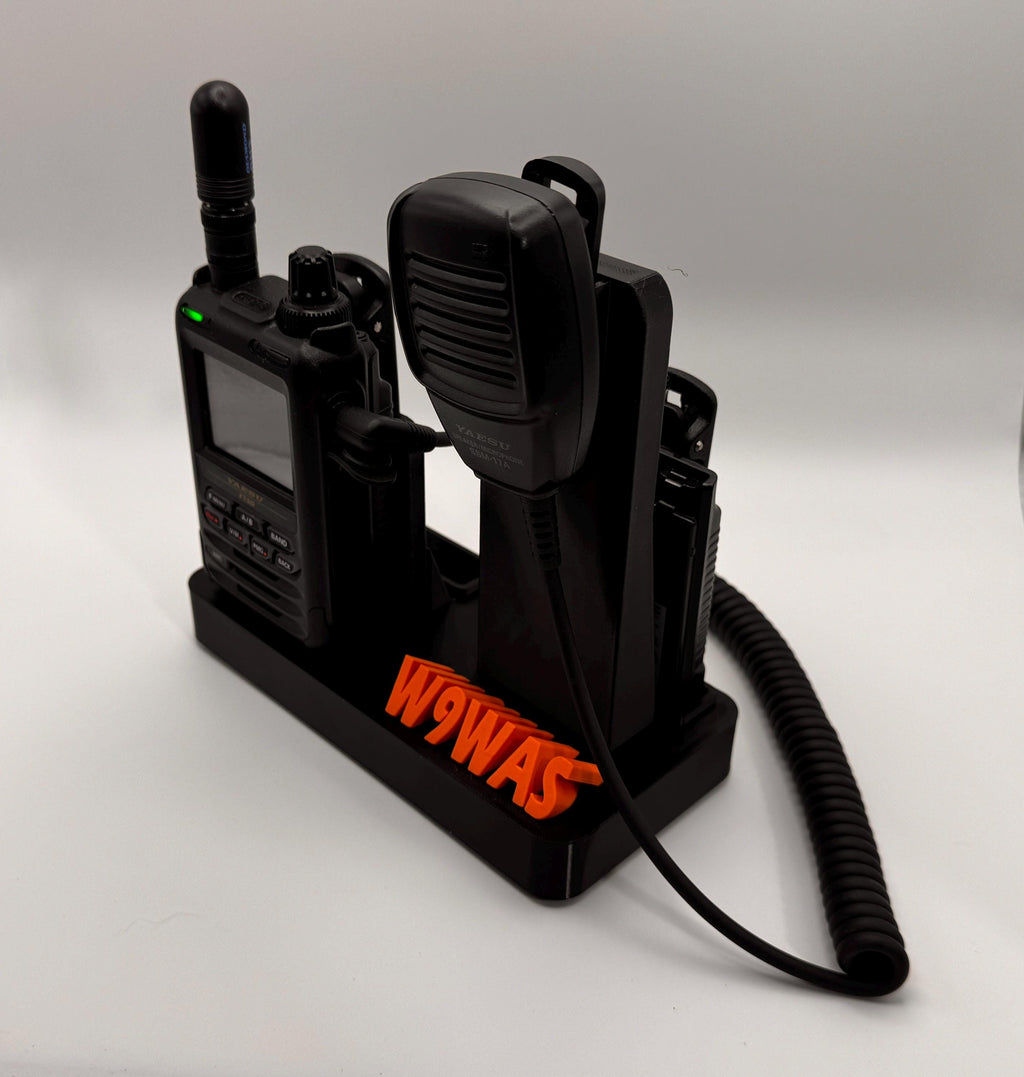 Yaesu FT5 / FT3 2026 desk stand – speaker mic side view